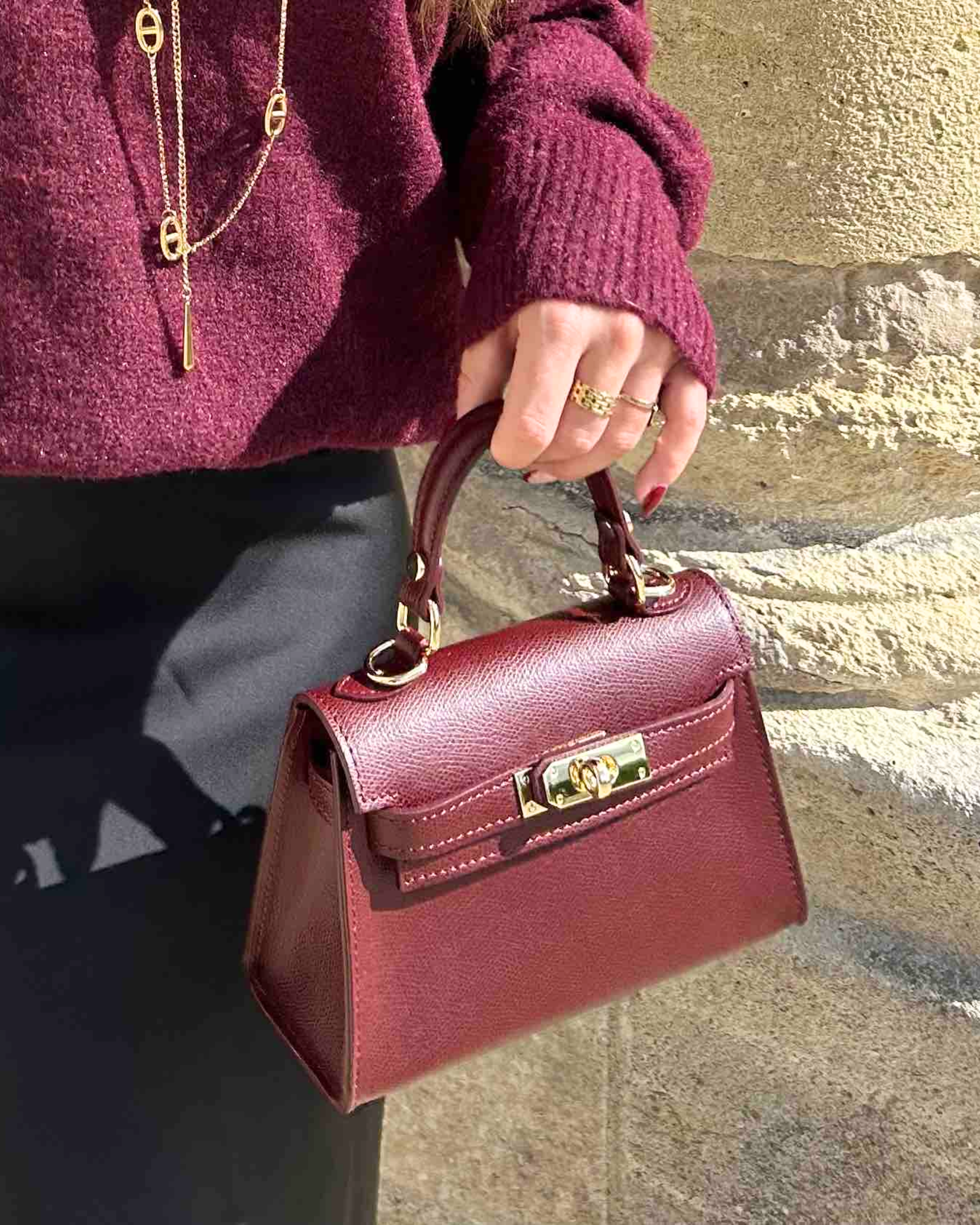 Sac à main rigide bordeaux femme