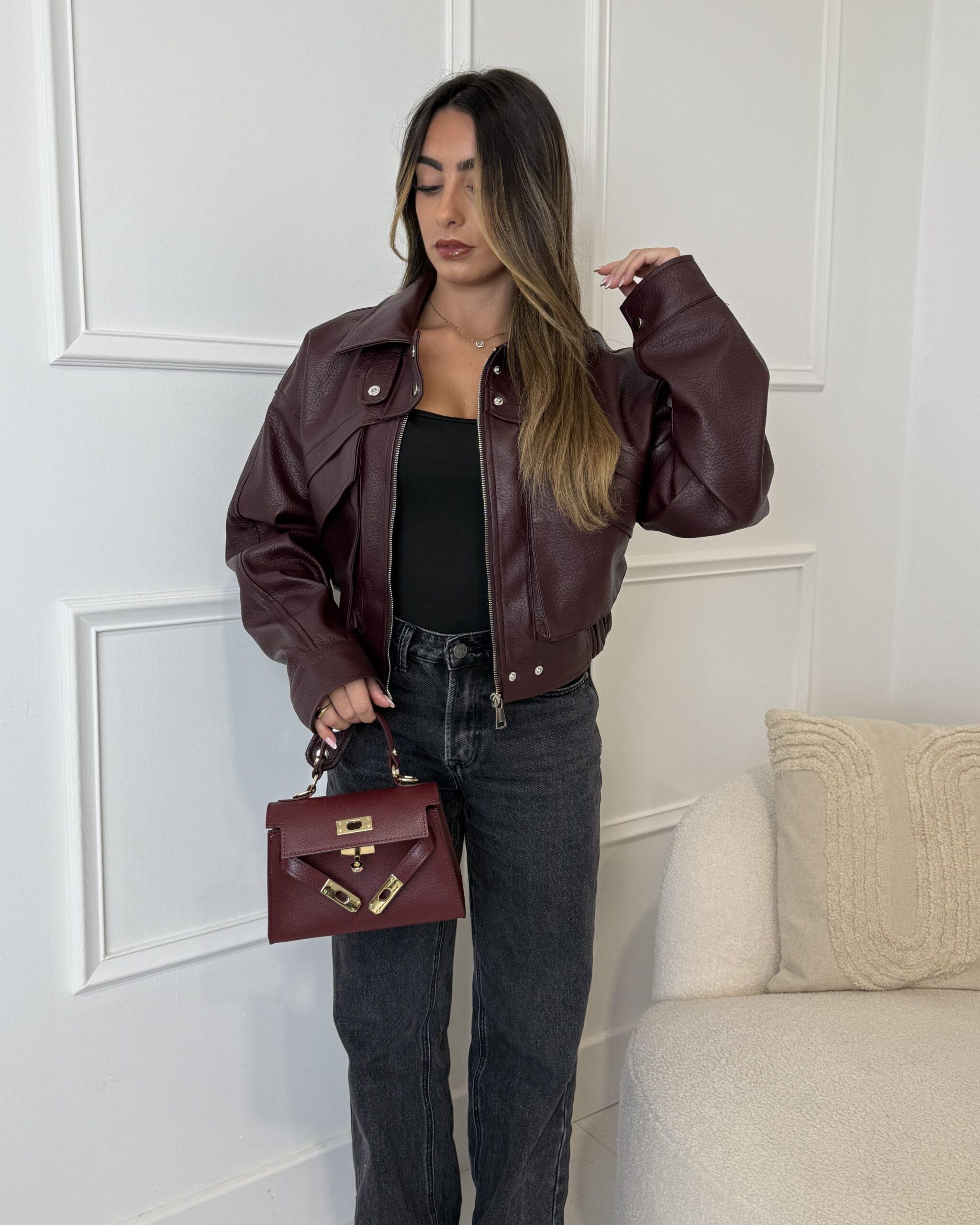 Veste courte similicuir bordeaux