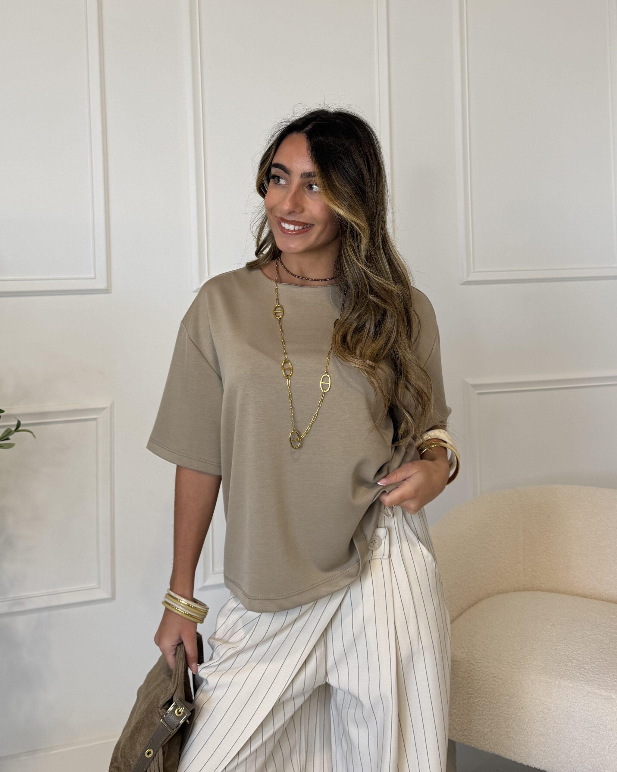 T-shirt taupe tendance