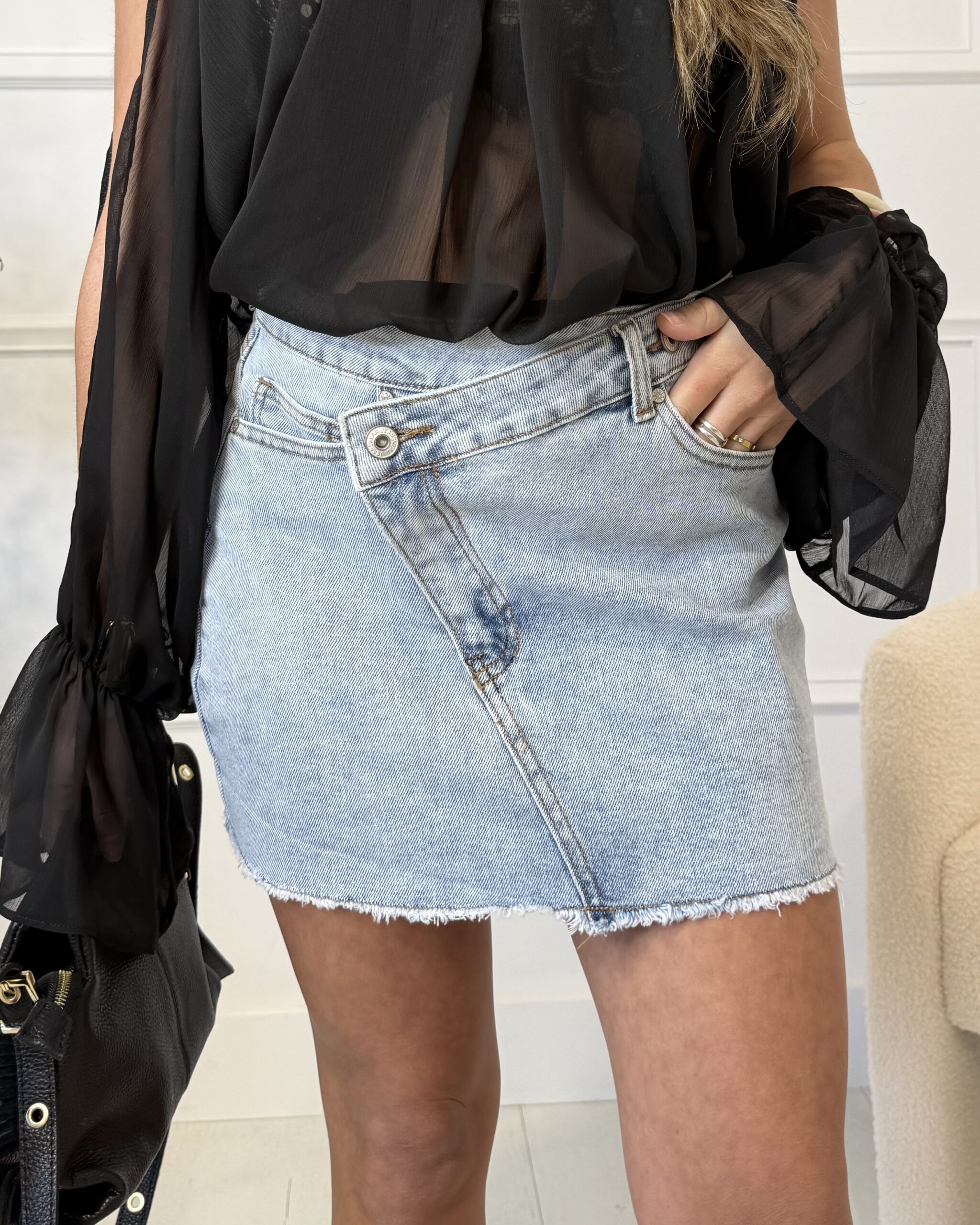 Jupe en jean asymétrique