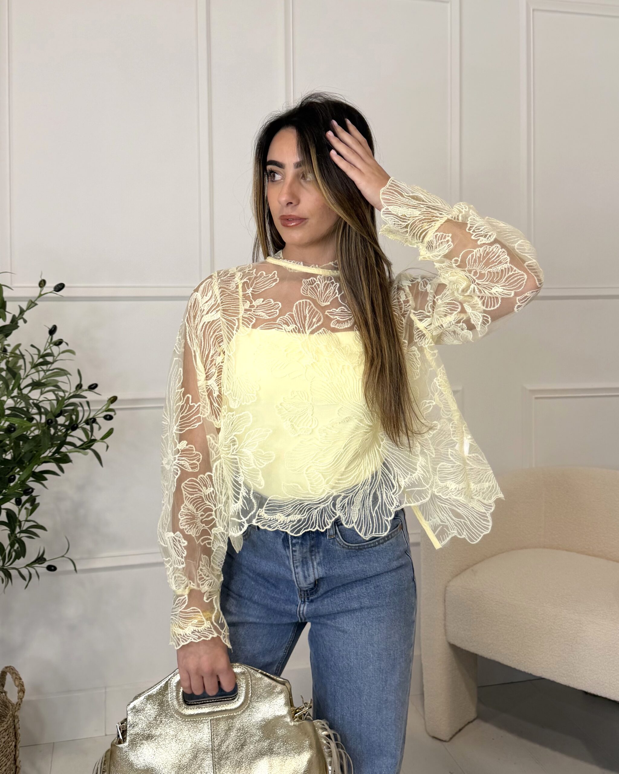 Haut dos-nu jaune tendance