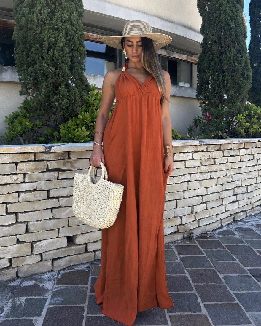 Robe longue terracotta dos-nu avec liens à nouer selon les envies