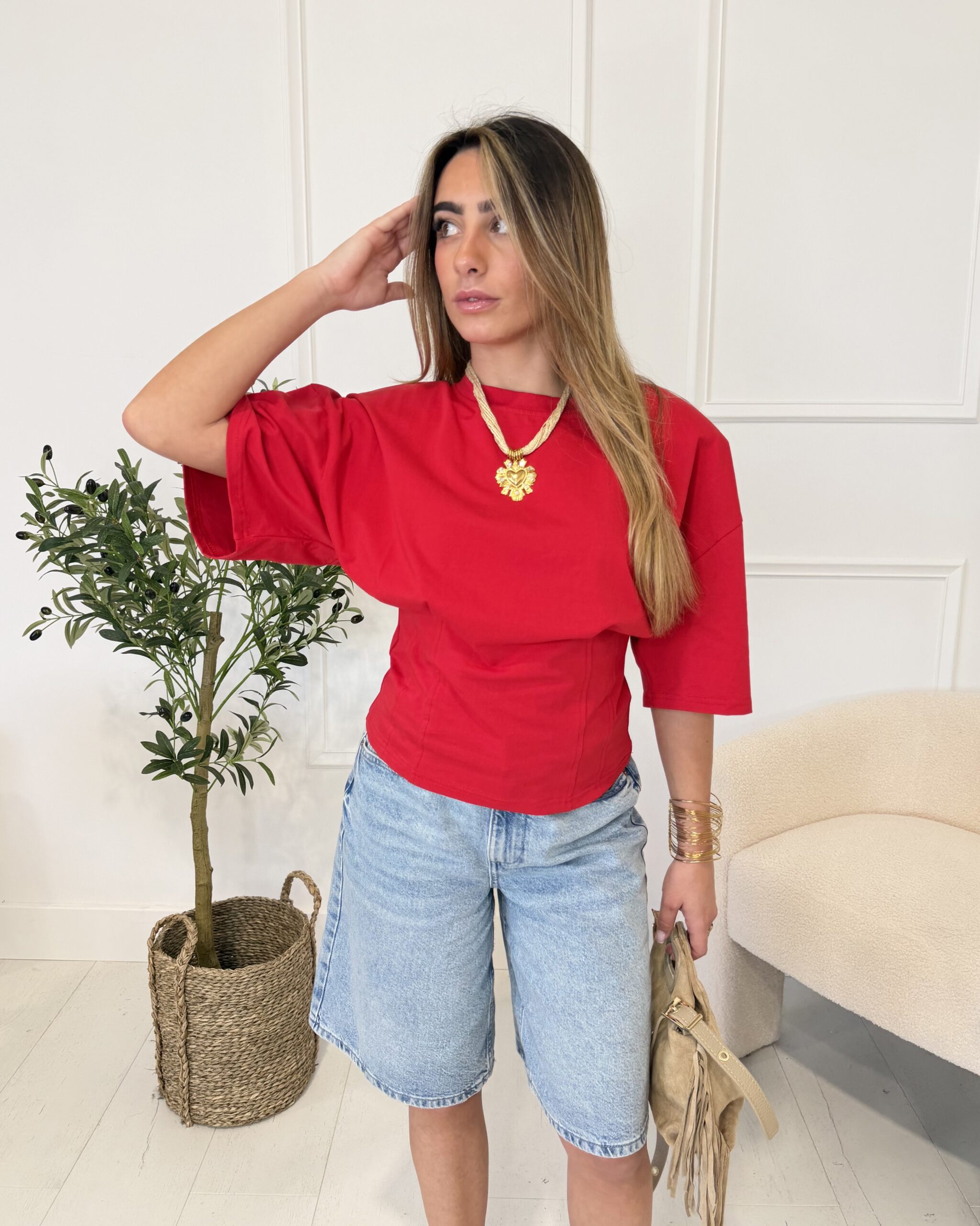 T-shirt à manches courtes légèrement crop ajusté rouge