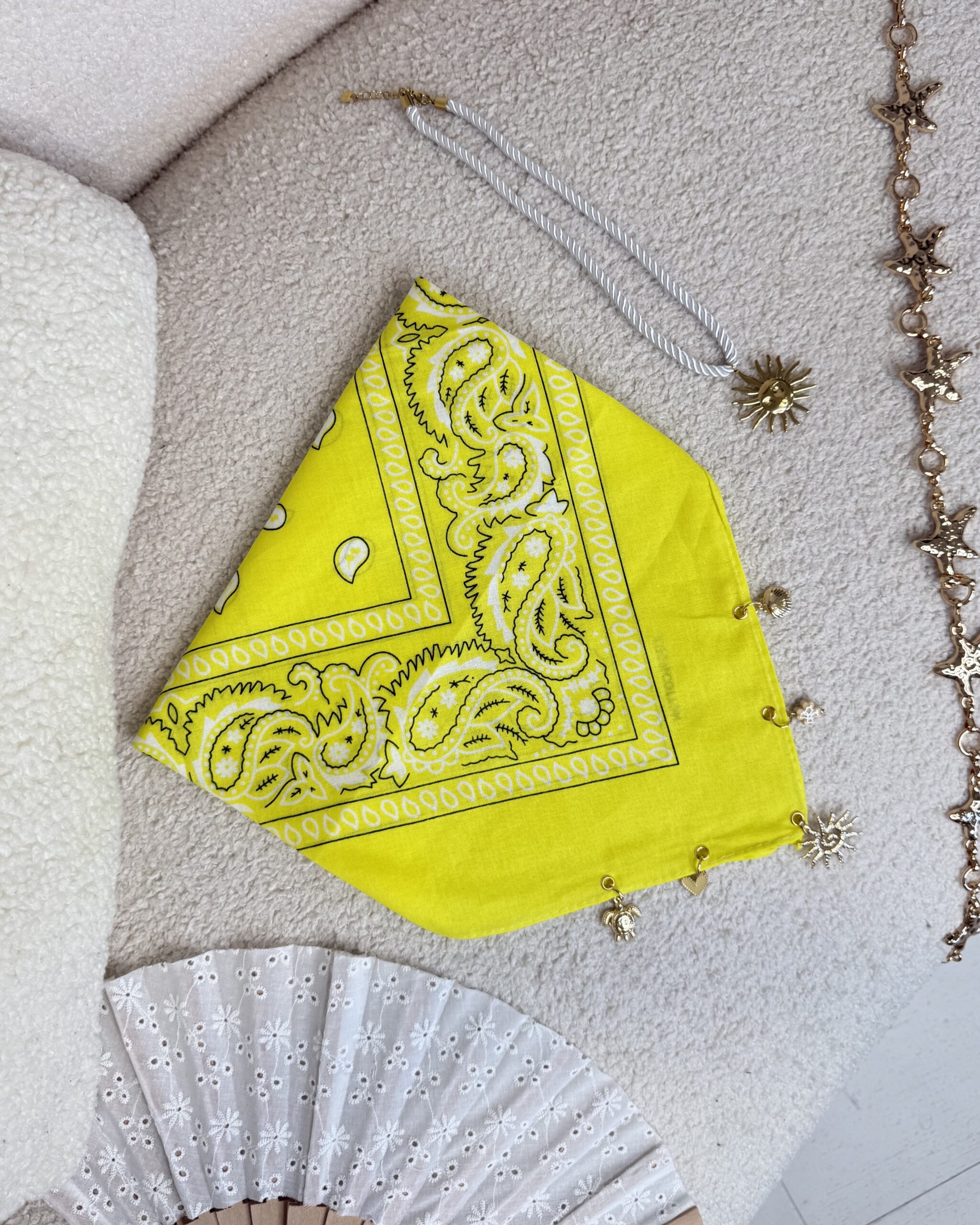 Jaune