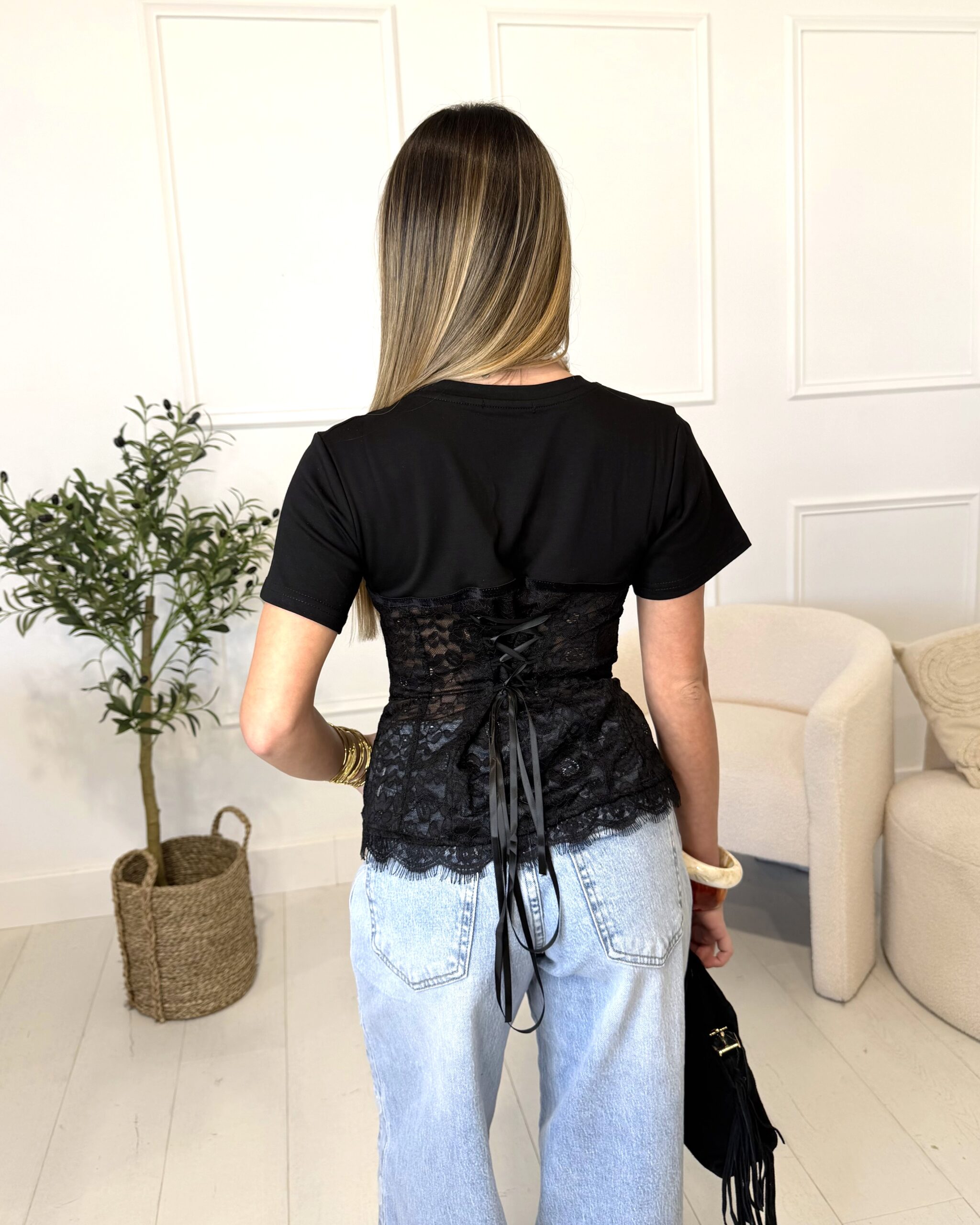 top dentelle noir
