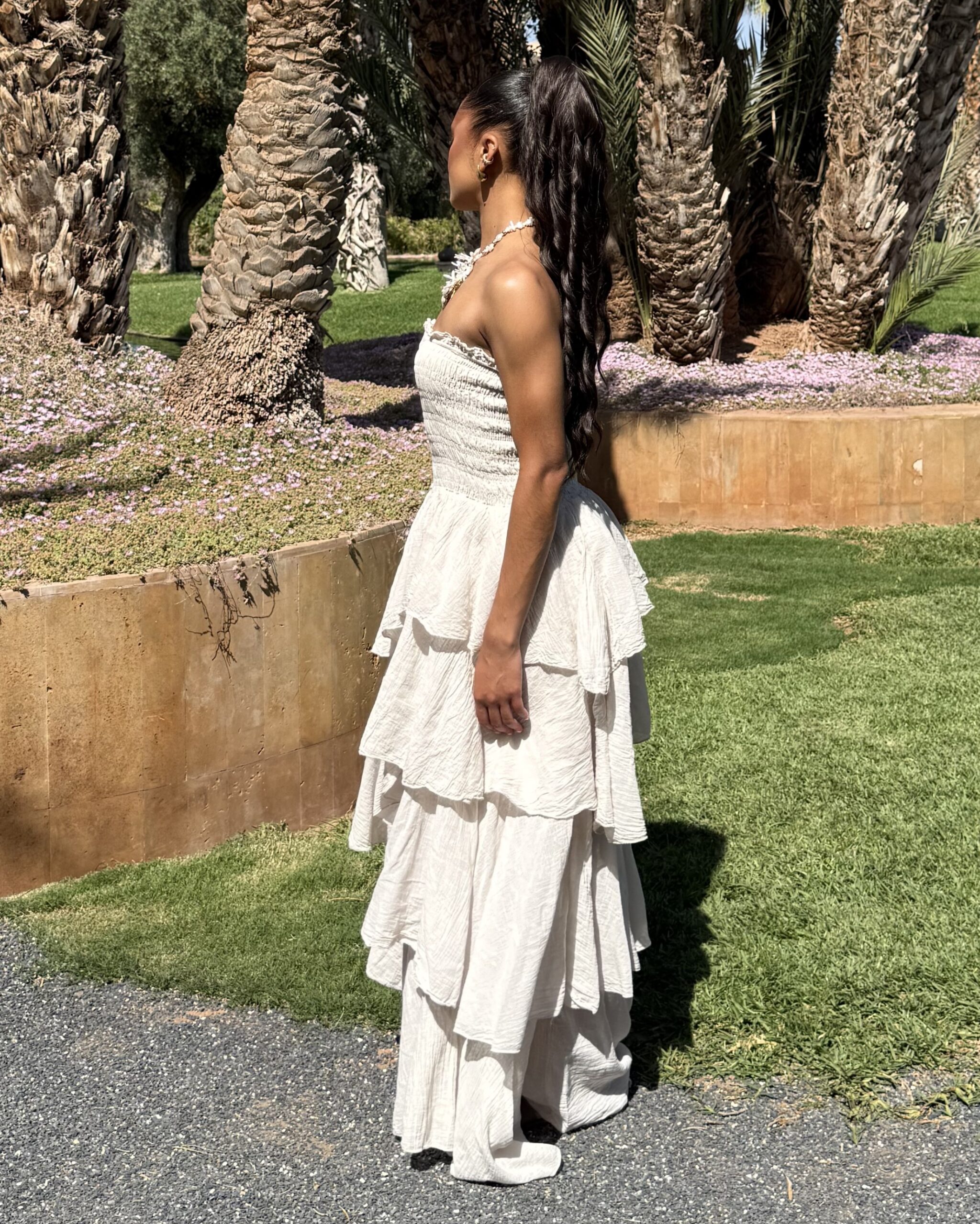 robe volants beige