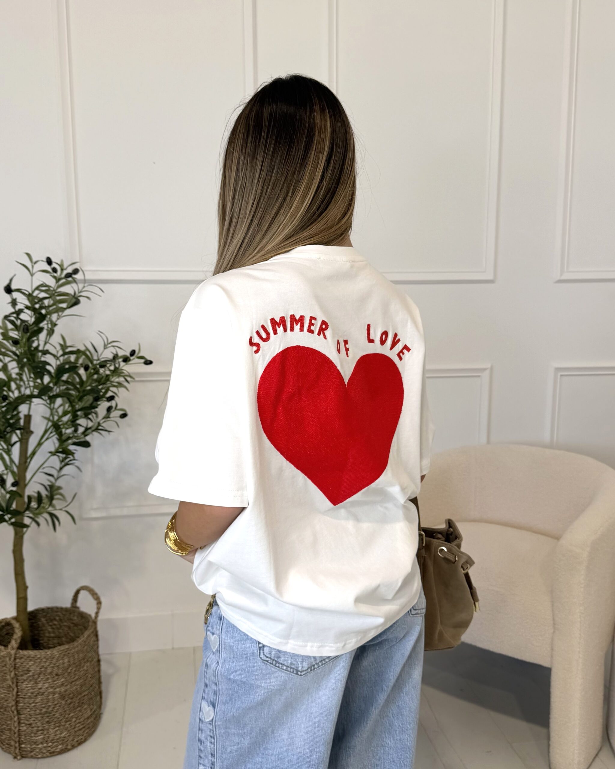 t-shirt coeur rouge