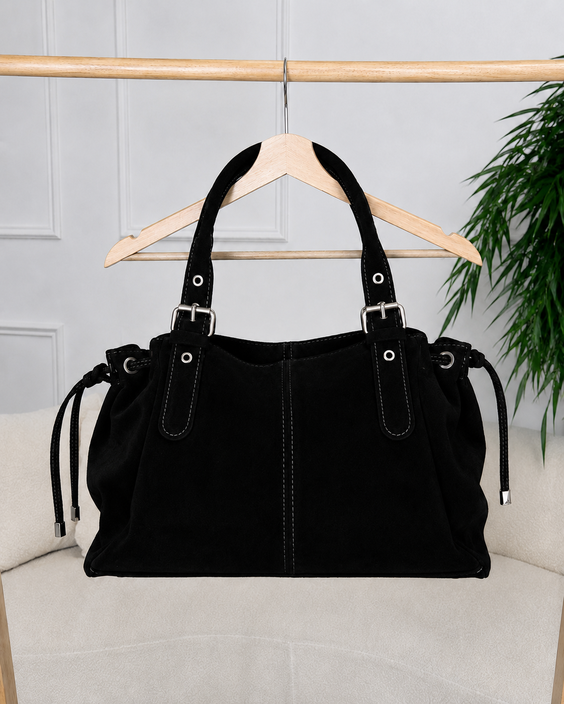 sac à main en cuir noir