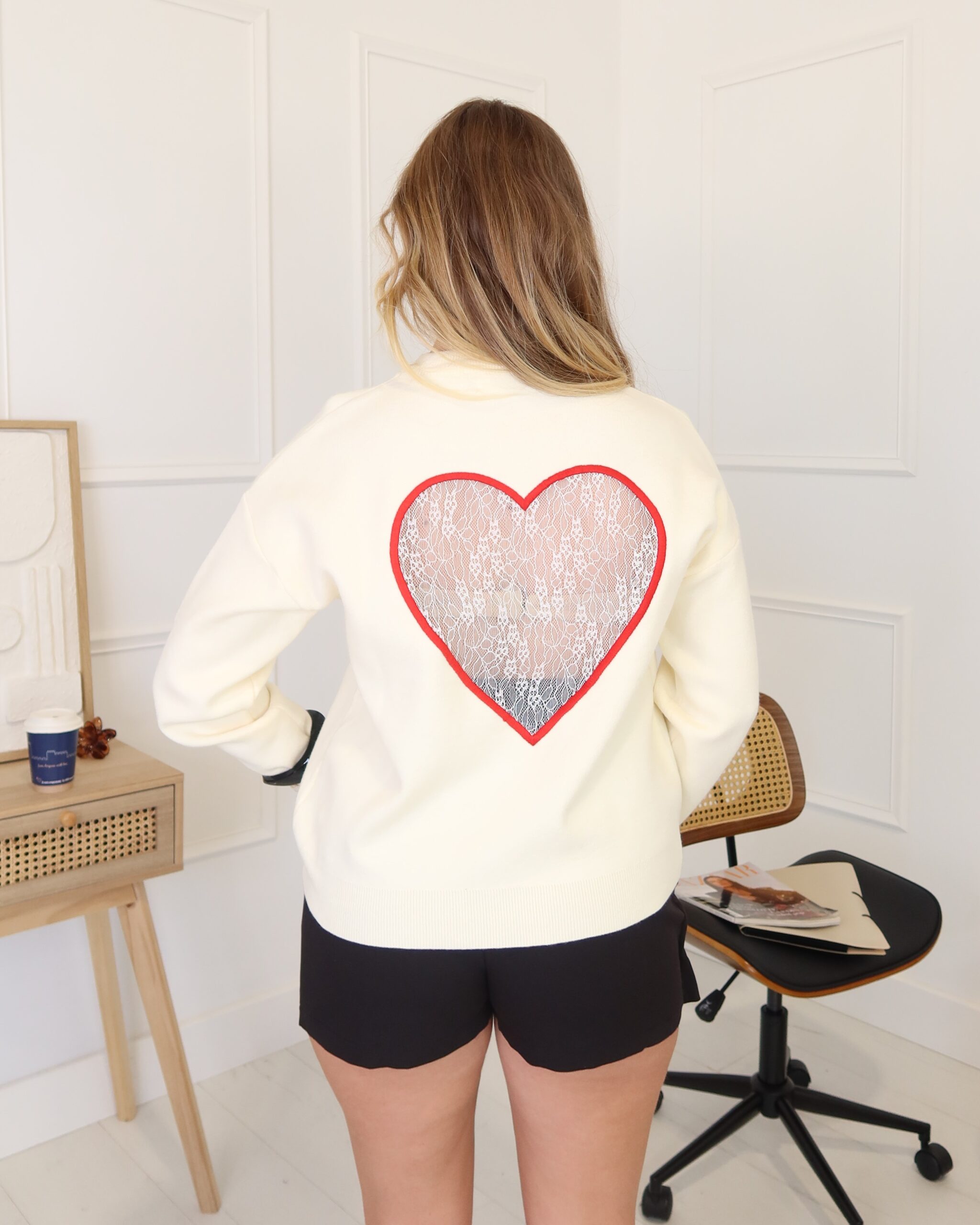 Pull ROSY dentelle (plusieurs coloris) – Image 5