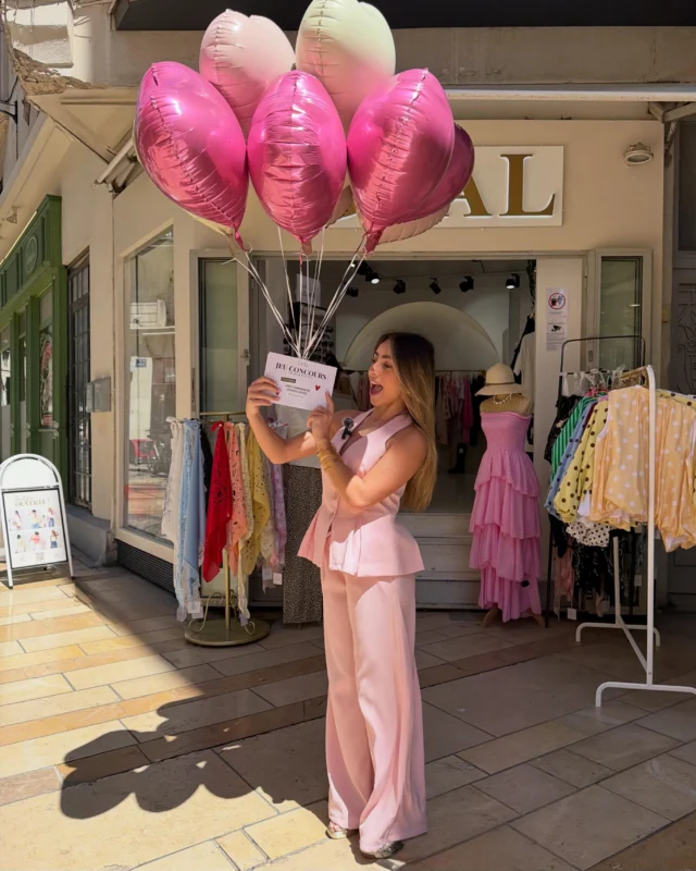 🎀 CONCOURS FÊTE DES MÈRES 🎀

📅 Période : du 20 au 31 mai
🛍️ Comment participer : passe commande directement sur le site pendant cette période

🎁 Récompense :
Une commande sera tirée au sort et 100% remboursée 💖

📞 Résultat :
La gagnante sera contactée personnellement par téléphone pour le remboursement une fois la commande reçue 

✨ À ne pas manquer :
Girls c’est le moment de se faire plaisir sans risque !

👇 Passe vite commande et tente ta chance sur www.gyal-jewelry.com

#fetedesmeres #concoursinstagram #giveawayfrance #shoponlinefrance #smallbusinessfrance